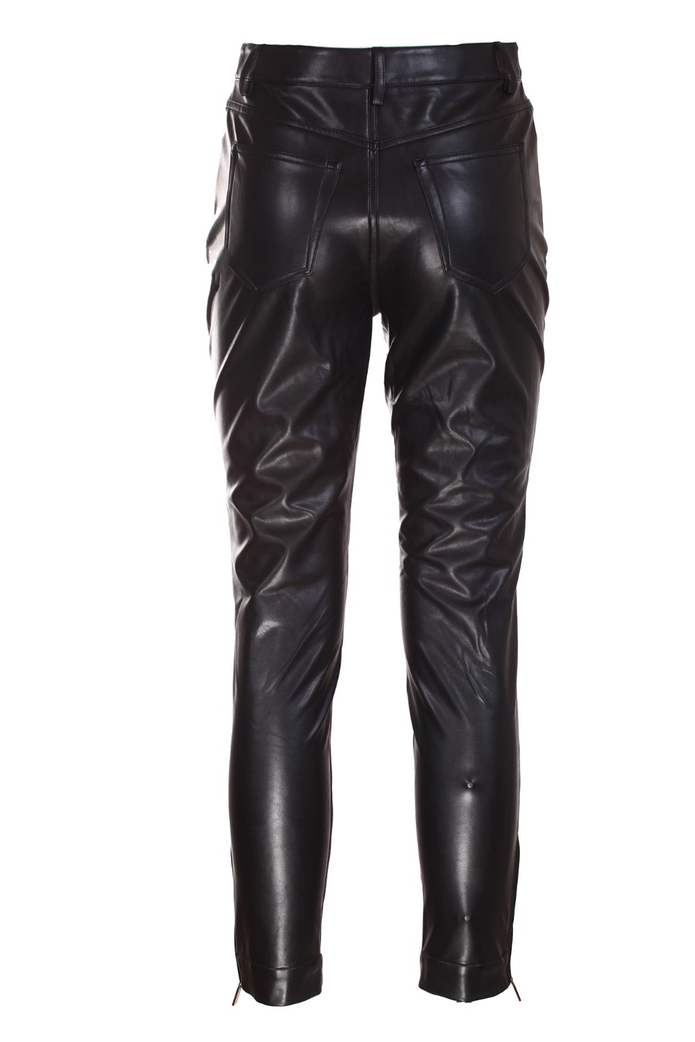 shop MICHAEL KORS Saldi Jeans: Michael Kors pantaloni ecopelle.
Vita alta.
Chiusura con bottone e zip.
Modello cinque tasche.
Dettaglio zip sul fondo del pantalone.
Vestibilità slim.
Composizione: 100% Poliuretano.
Fabbricato in Cina.. MU2309I2S8-001 number 4700171